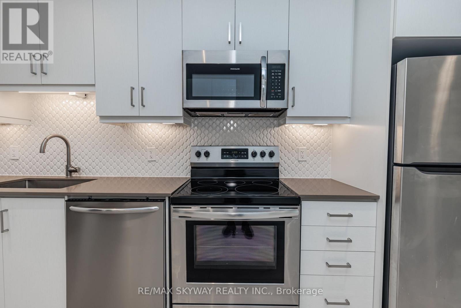 1607 - 15 Lynch Street, Brampton, Ontario  L6W 2Z8 - Photo 38 - W12754848