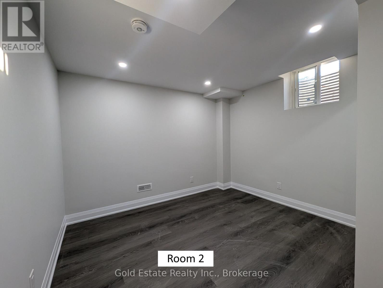 Lower - 37 Westfield Trail S, Oakville, Ontario  L6H 6C5 - Photo 11 - W12754948