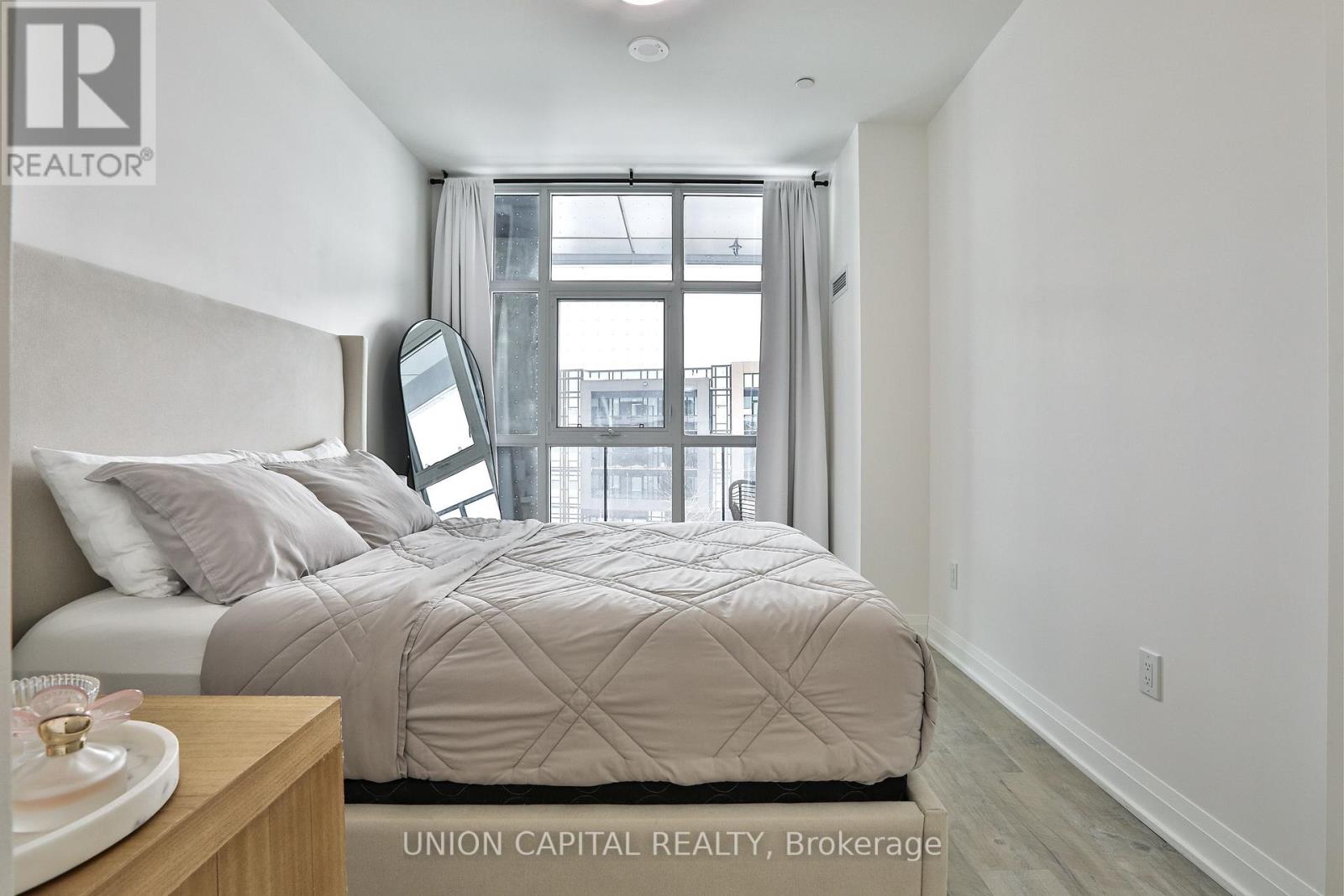 303 - 50 George Butchart Drive, Toronto, Ontario  M3K 0C9 - Photo 17 - W12755028