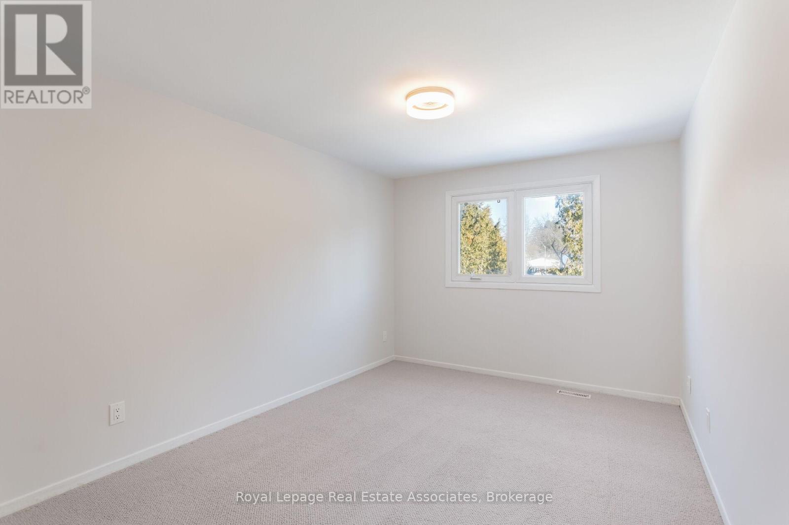 958 Fletcher Valley Crescent, Mississauga, Ontario  L5J 2X7 - Photo 25 - W12755152