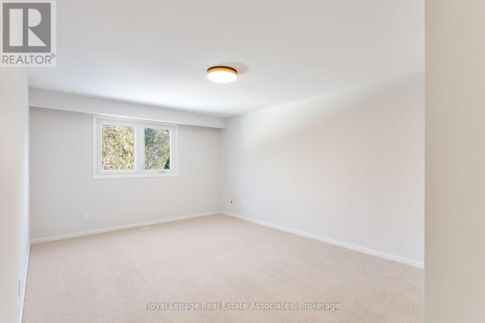 958 Fletcher Valley Crescent, Mississauga, Ontario  L5J 2X7 - Photo 23 - W12755152