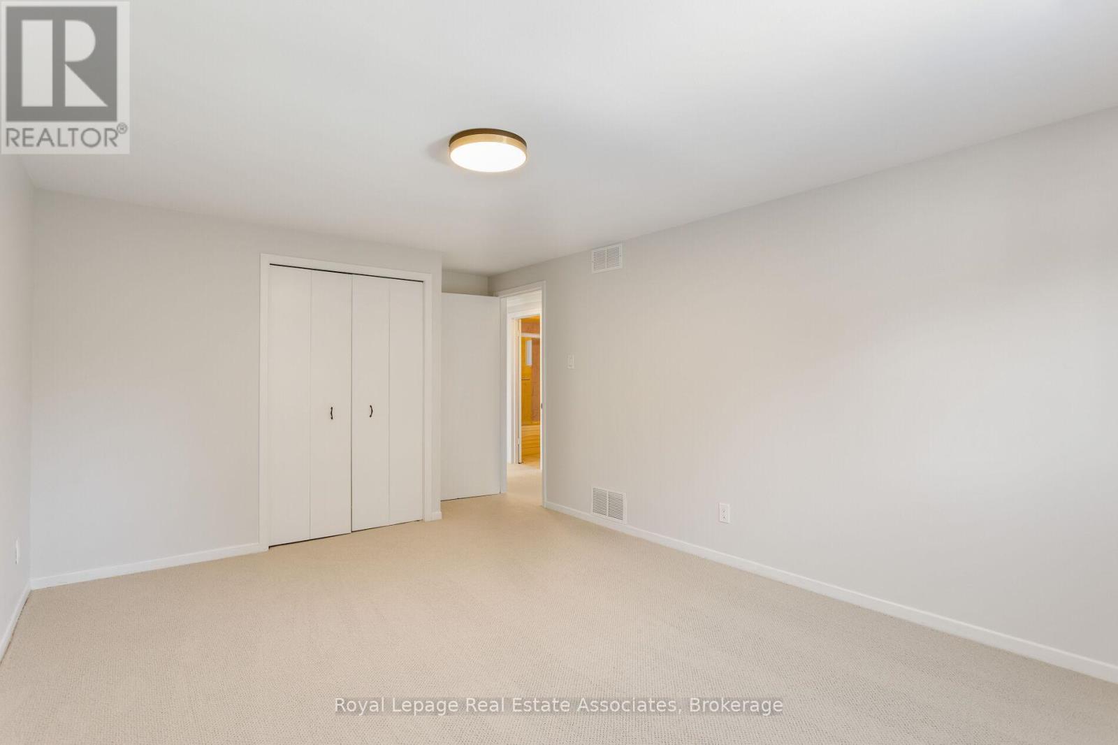 958 Fletcher Valley Crescent, Mississauga, Ontario  L5J 2X7 - Photo 24 - W12755152