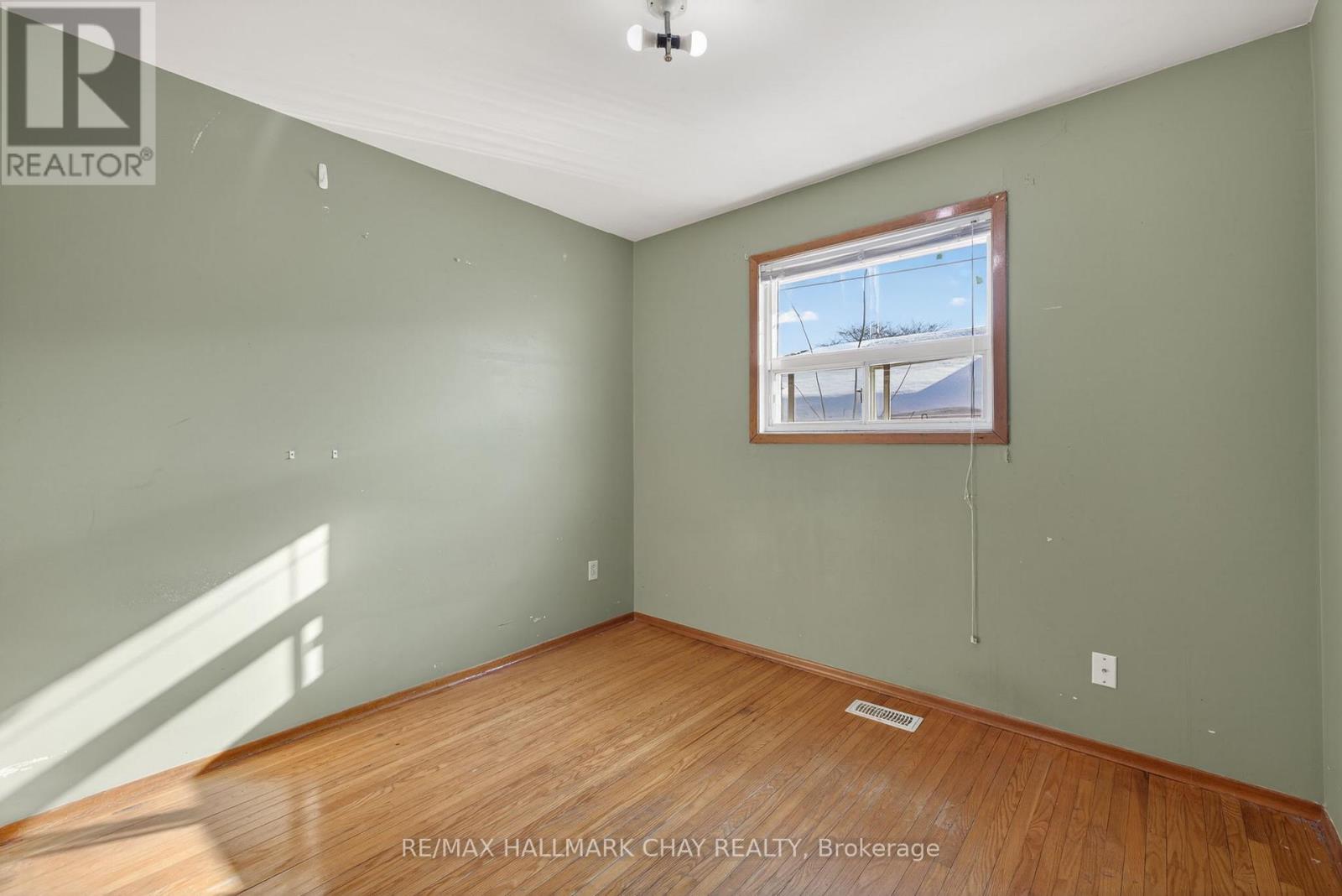 328 Lara Woods, Mississauga, Ontario  L5A 3A9 - Photo 12 - W12755130