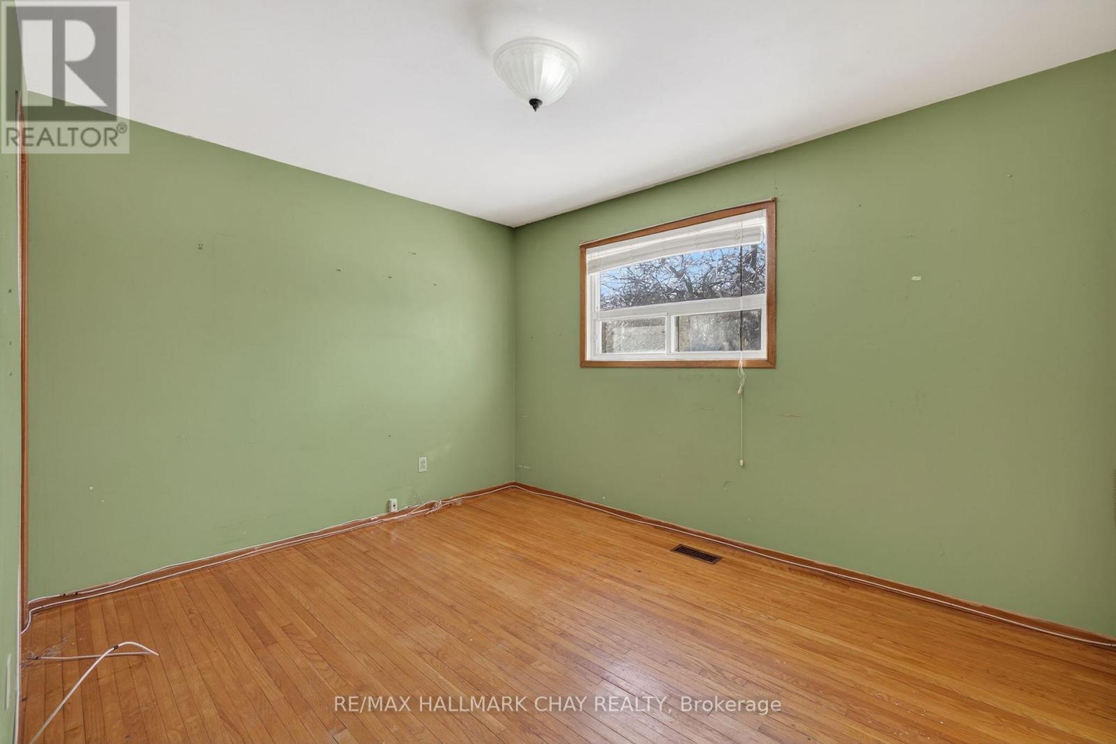 328 Lara Woods, Mississauga, Ontario  L5A 3A9 - Photo 14 - W12755130