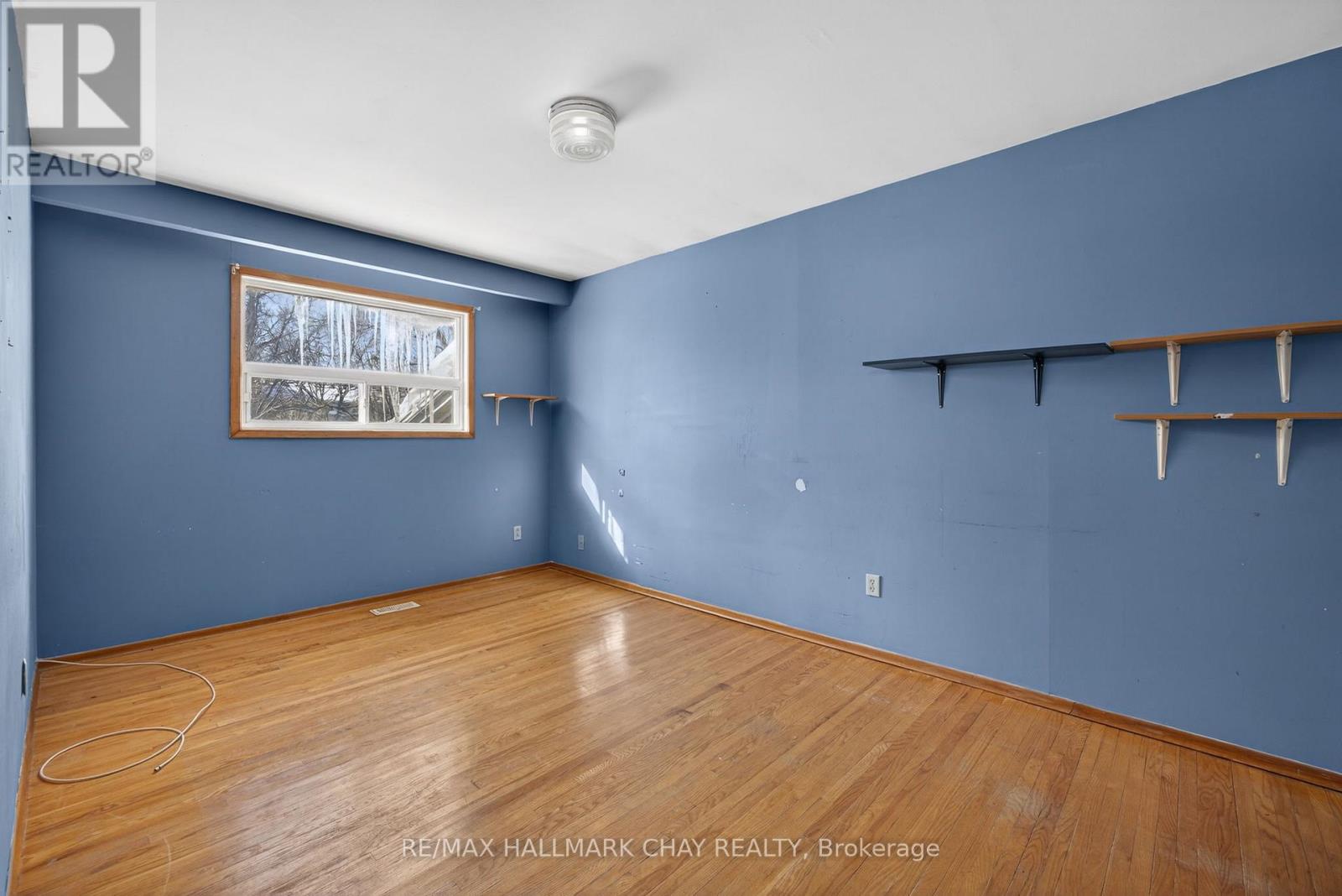 328 Lara Woods, Mississauga, Ontario  L5A 3A9 - Photo 17 - W12755130