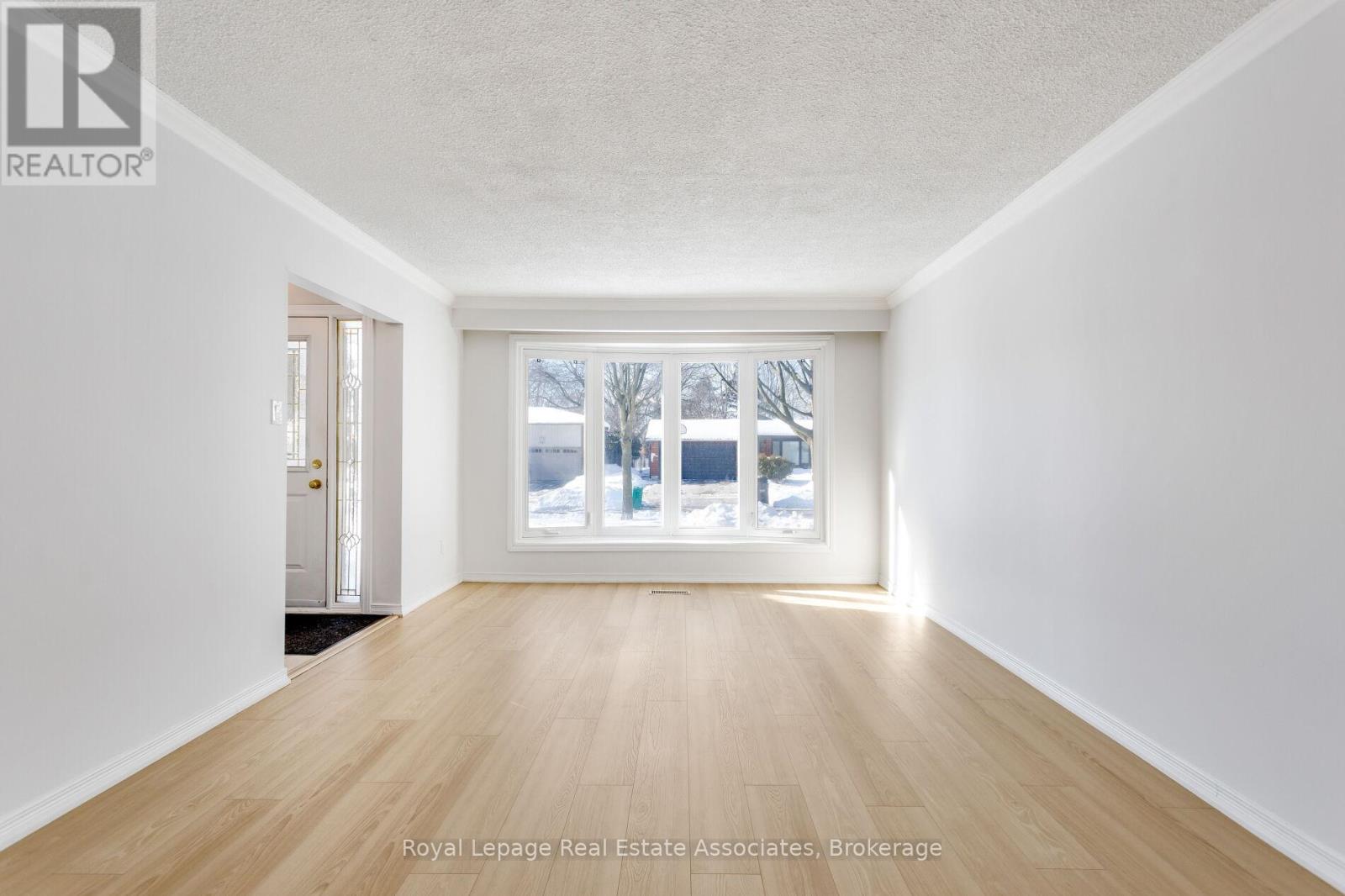 958 Fletcher Valley Crescent, Mississauga, Ontario  L5J 2X7 - Photo 12 - W12755152