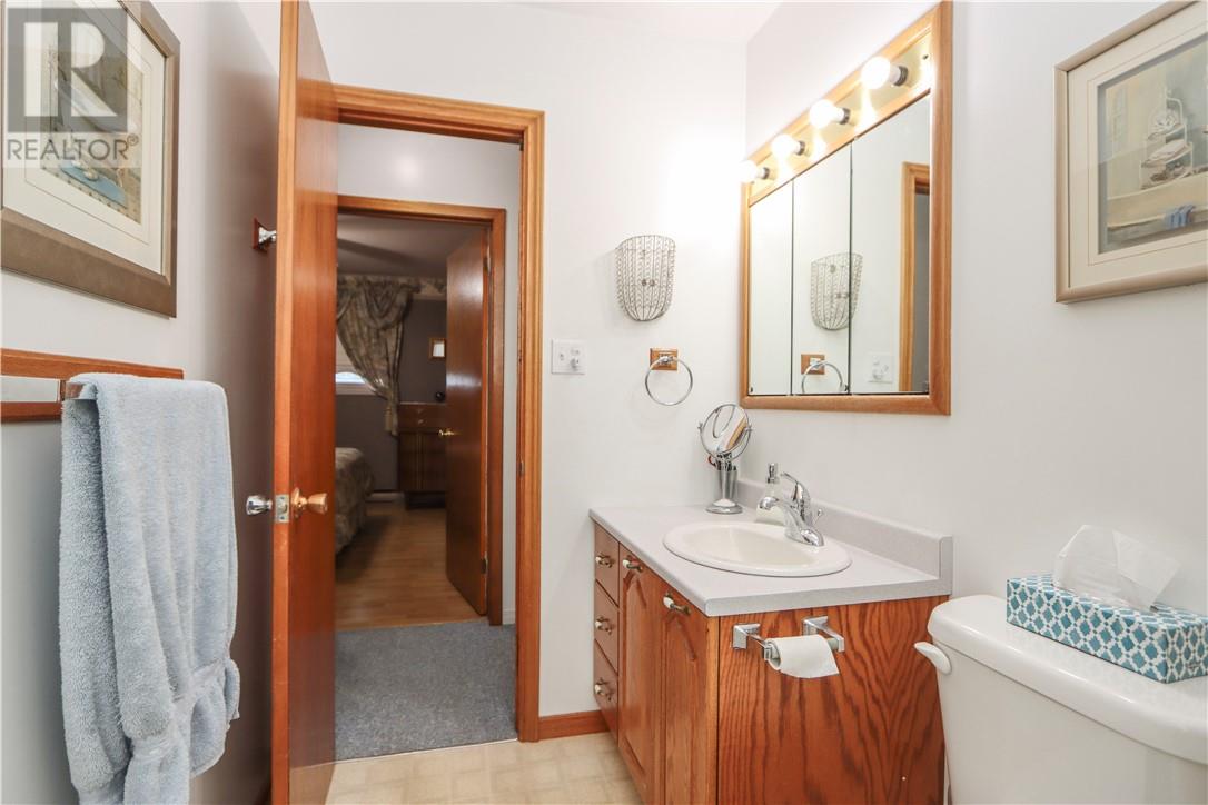 1782 Melbourne Street, Greater Sudbury, Ontario  P3A 2K5 - Photo 13 - 2126331