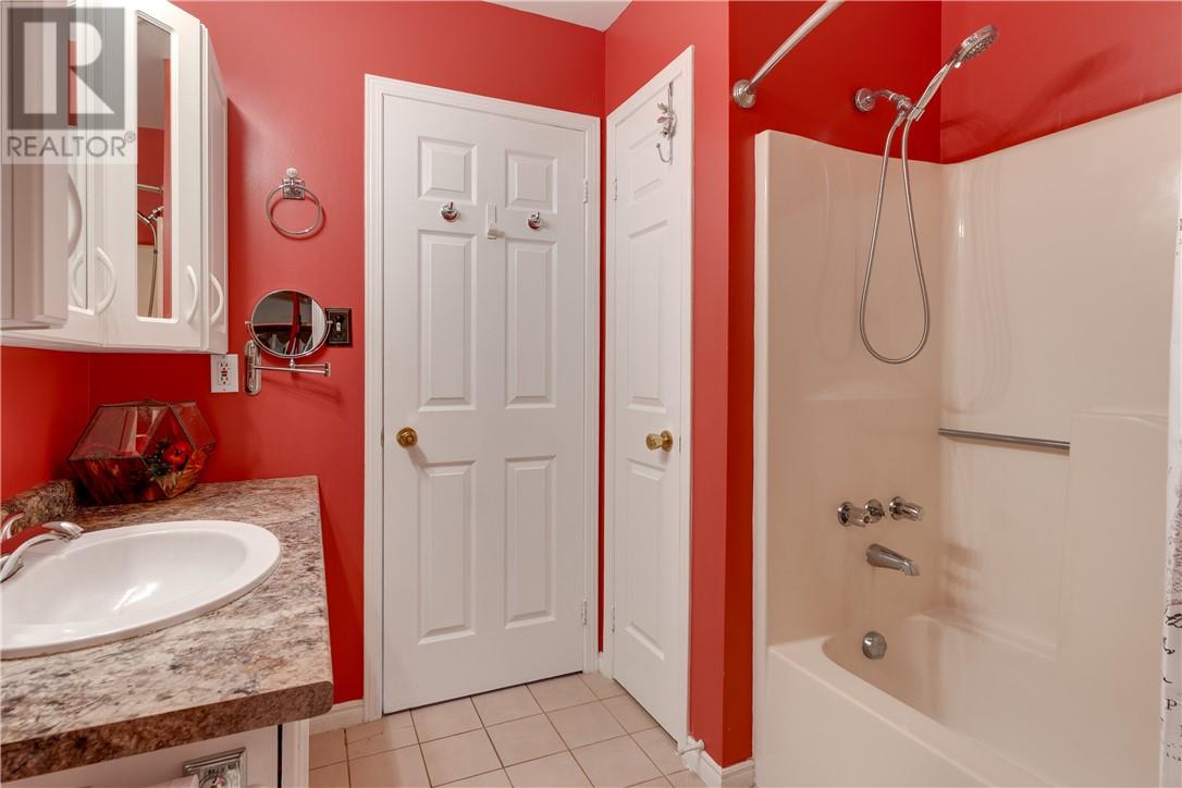 5744 Gagnon Street, Azilda, Ontario  P0M 1B0 - Photo 17 - 2126322