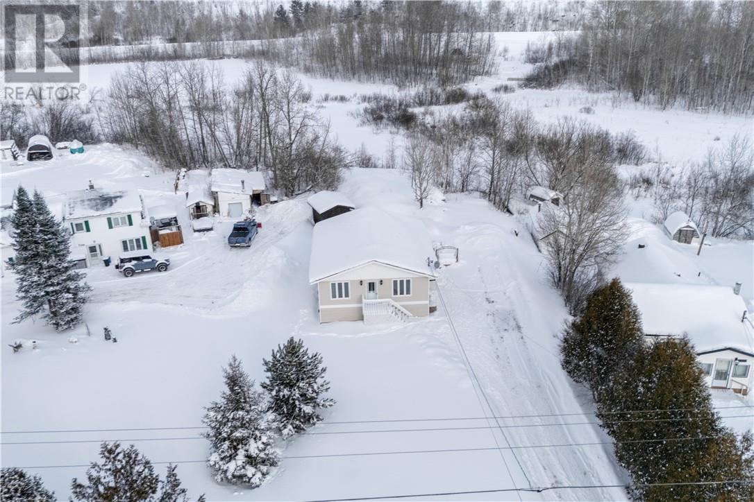 5744 Gagnon Street, Azilda, Ontario  P0M 1B0 - Photo 33 - 2126322