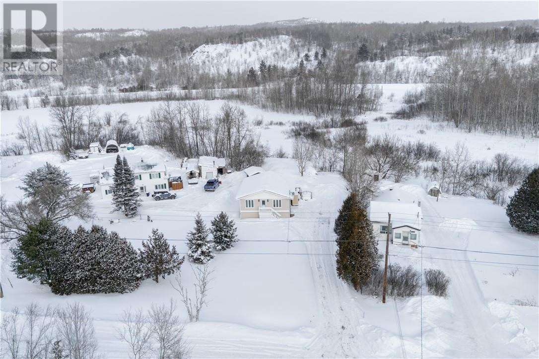 5744 Gagnon Street, Azilda, Ontario  P0M 1B0 - Photo 39 - 2126322