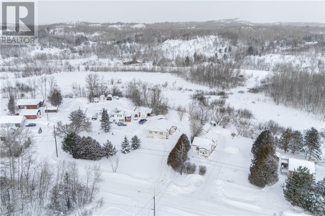 5744 Gagnon Street, Azilda, Ontario  P0M 1B0 - Photo 42 - 2126322