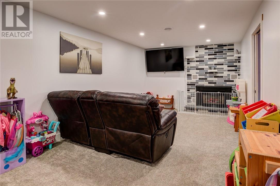 374 Seguin, Chelmsford, Ontario  P0M 1L0 - Photo 14 - 2126311