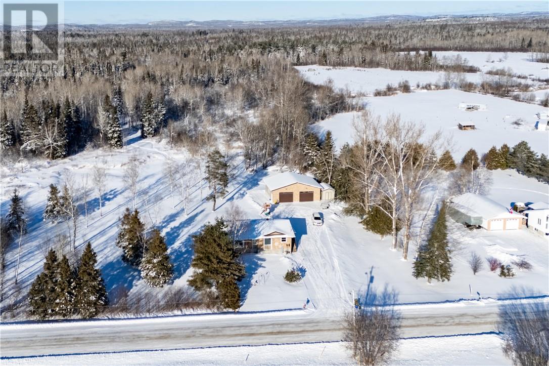 374 Seguin, Chelmsford, Ontario  P0M 1L0 - Photo 30 - 2126311