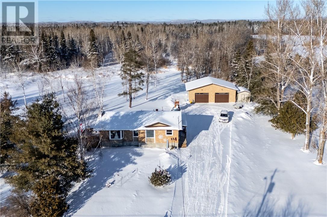 374 Seguin, Chelmsford, Ontario  P0M 1L0 - Photo 31 - 2126311