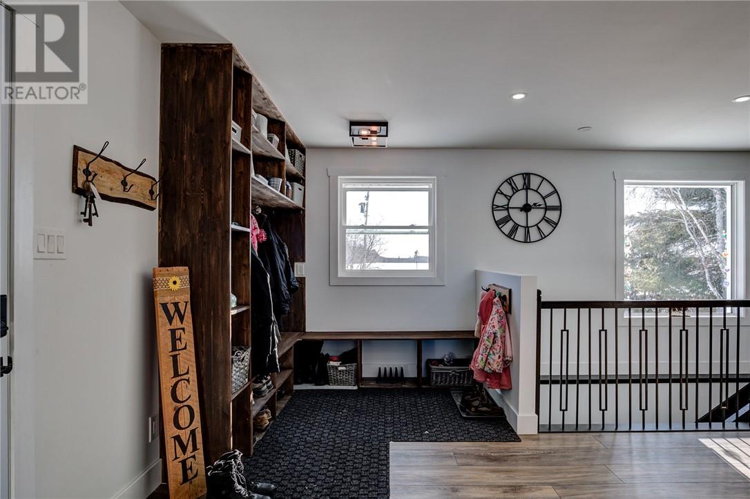 374 Seguin, Chelmsford, Ontario  P0M 1L0 - Photo 8 - 2126311