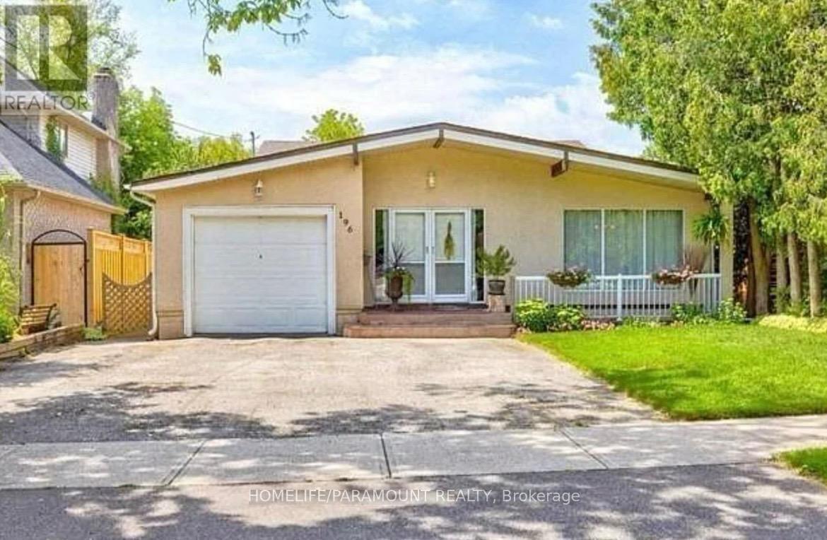 196 NELSON STREET W, Oakville, Ontario