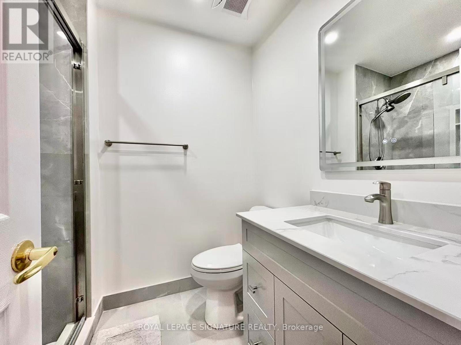 7 Farnham Drive, Brampton, Ontario  L6X 4H7 - Photo 18 - W12755268