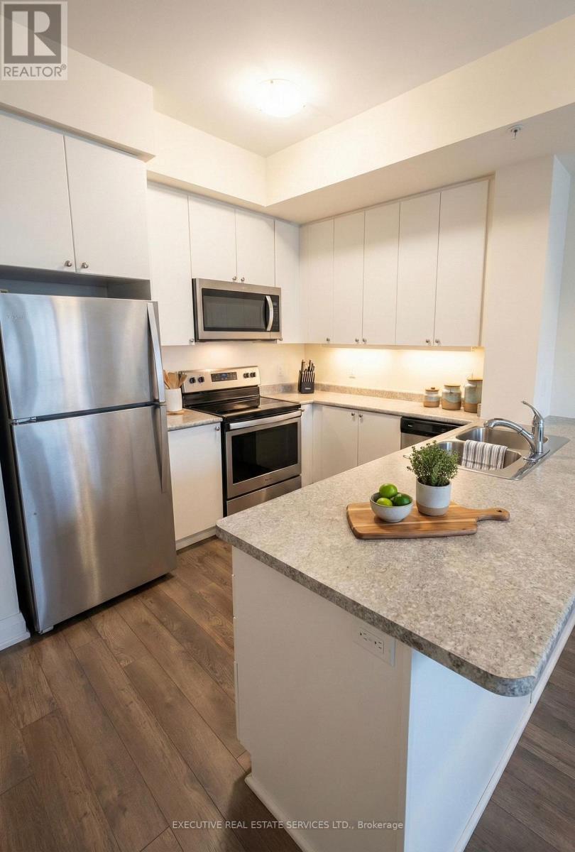 605 - 65 Yorkland Boulevard, Brampton, Ontario  L6P 4M5 - Photo 12 - W12755478