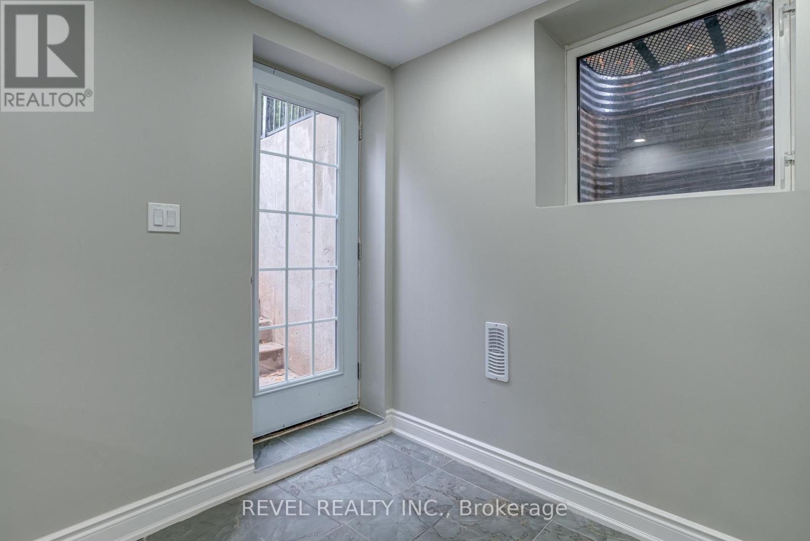 Basement - 1238 Playter Place, Oakville, Ontario  L6M 2V4 - Photo 11 - W12755332