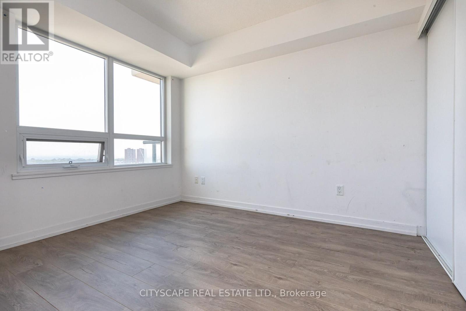 1804 - 1410 Dupont Street, Toronto, Ontario  M6H 0B6 - Photo 6 - W12755304