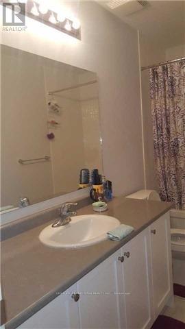 58 Mclaughlin Avenue, Milton, Ontario  L9T 9A4 - Photo 11 - W12755306