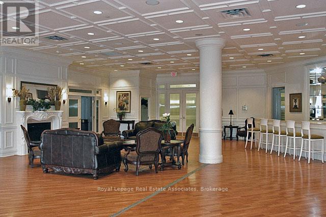 622 - 25 Kingsbridge Garden Circle, Mississauga, Ontario  L5R 4B1 - Photo 24 - W12755358