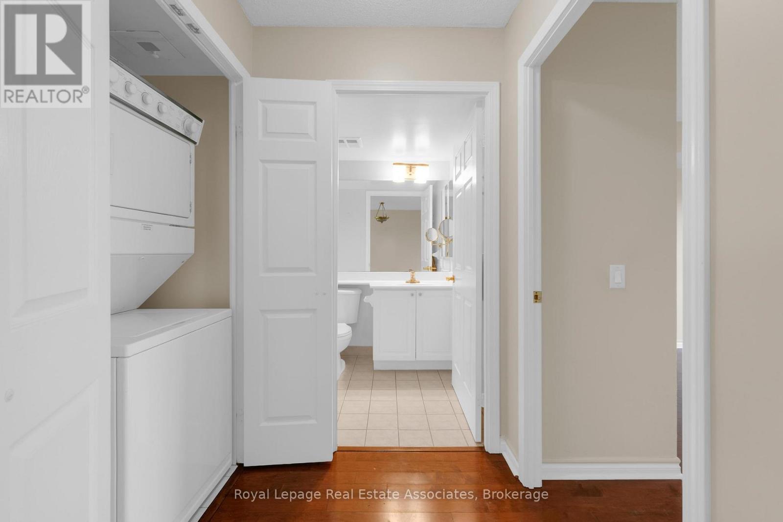 622 - 25 Kingsbridge Garden Circle, Mississauga, Ontario  L5R 4B1 - Photo 12 - W12755358