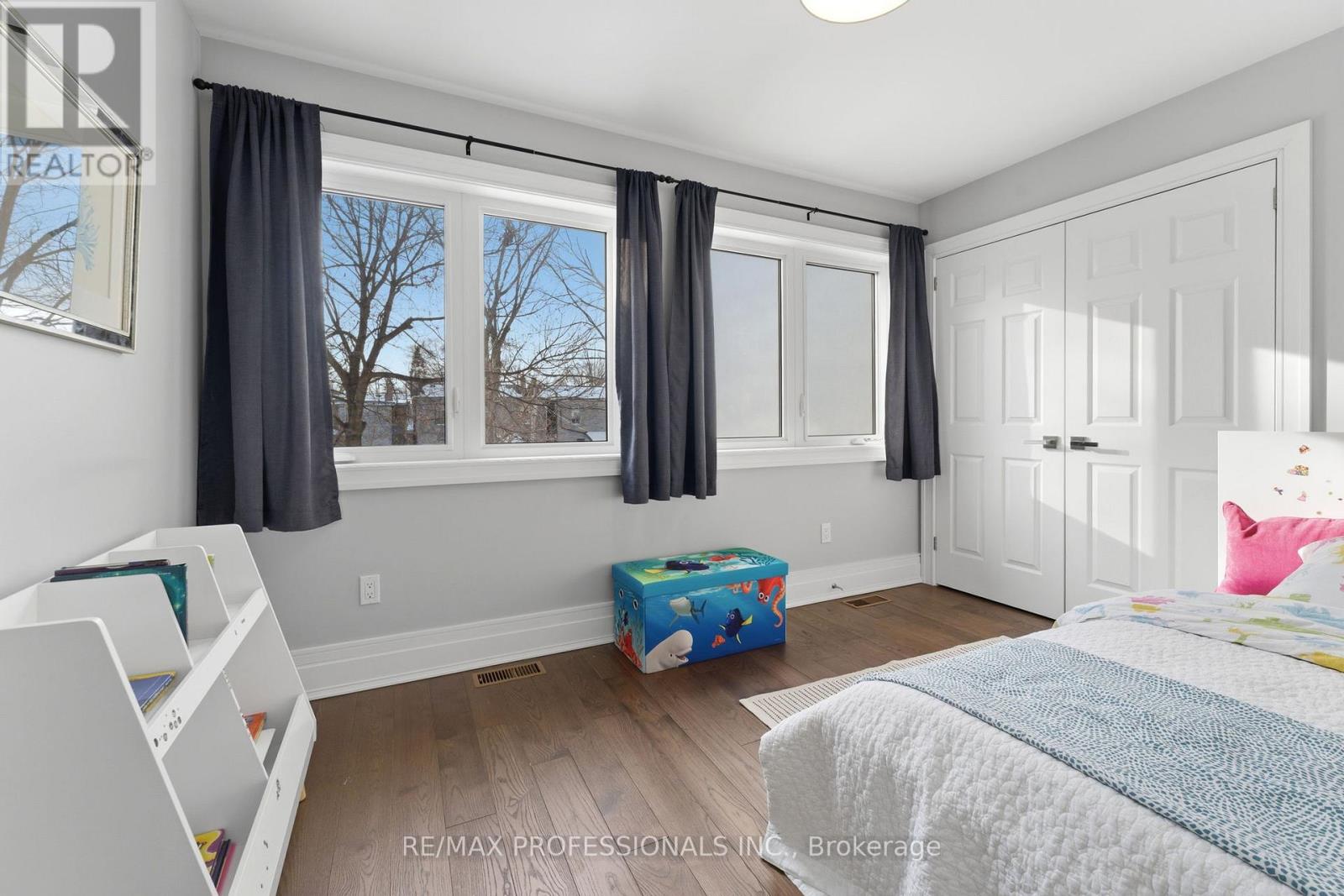 670 Beresford Avenue, Toronto (Runnymede-Bloor West Village), Ontario  M6S 3C5 - Photo 23 - W12756758