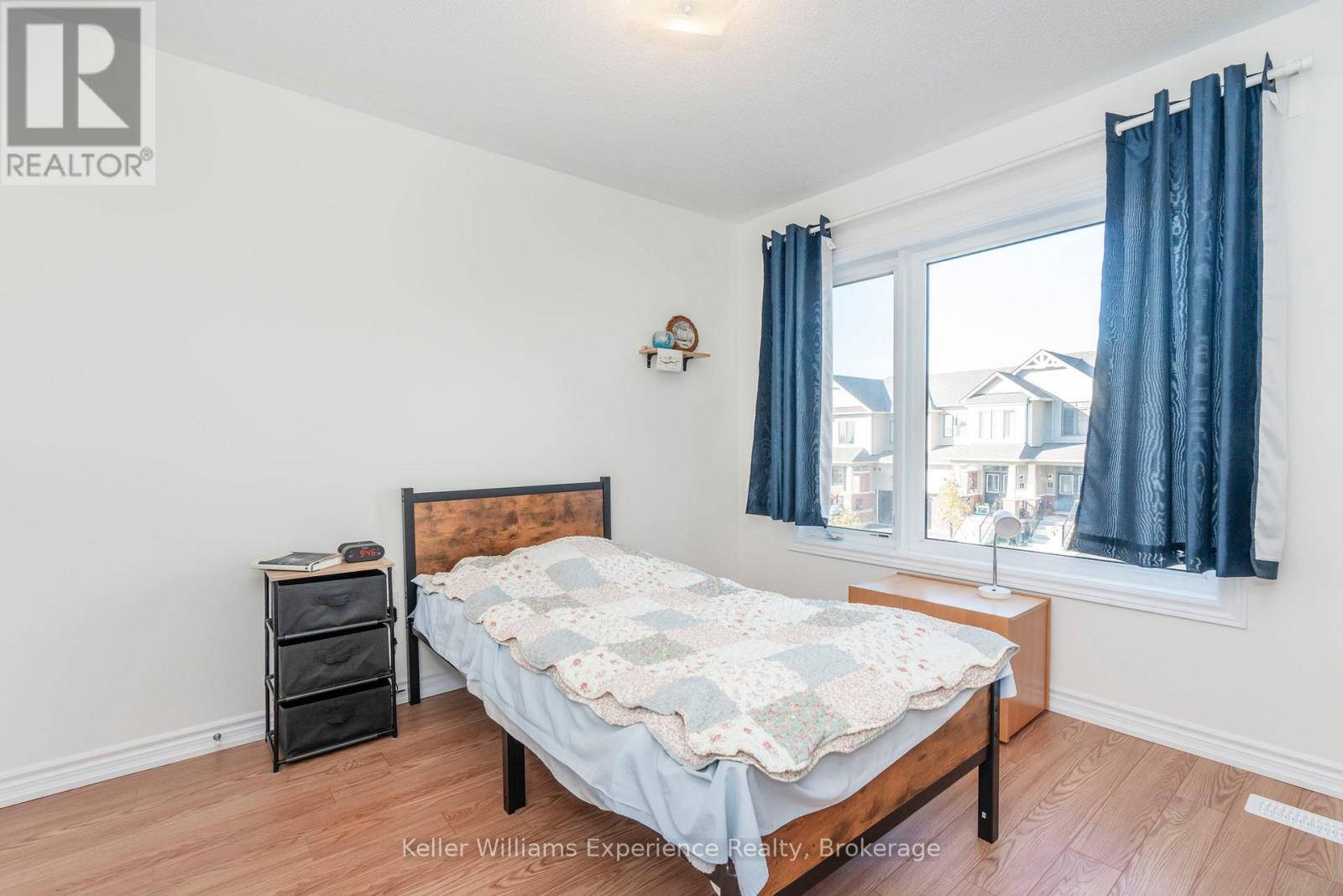 12 Durham Avenue, Barrie, Ontario  L9J 0W7 - Photo 21 - S12756810