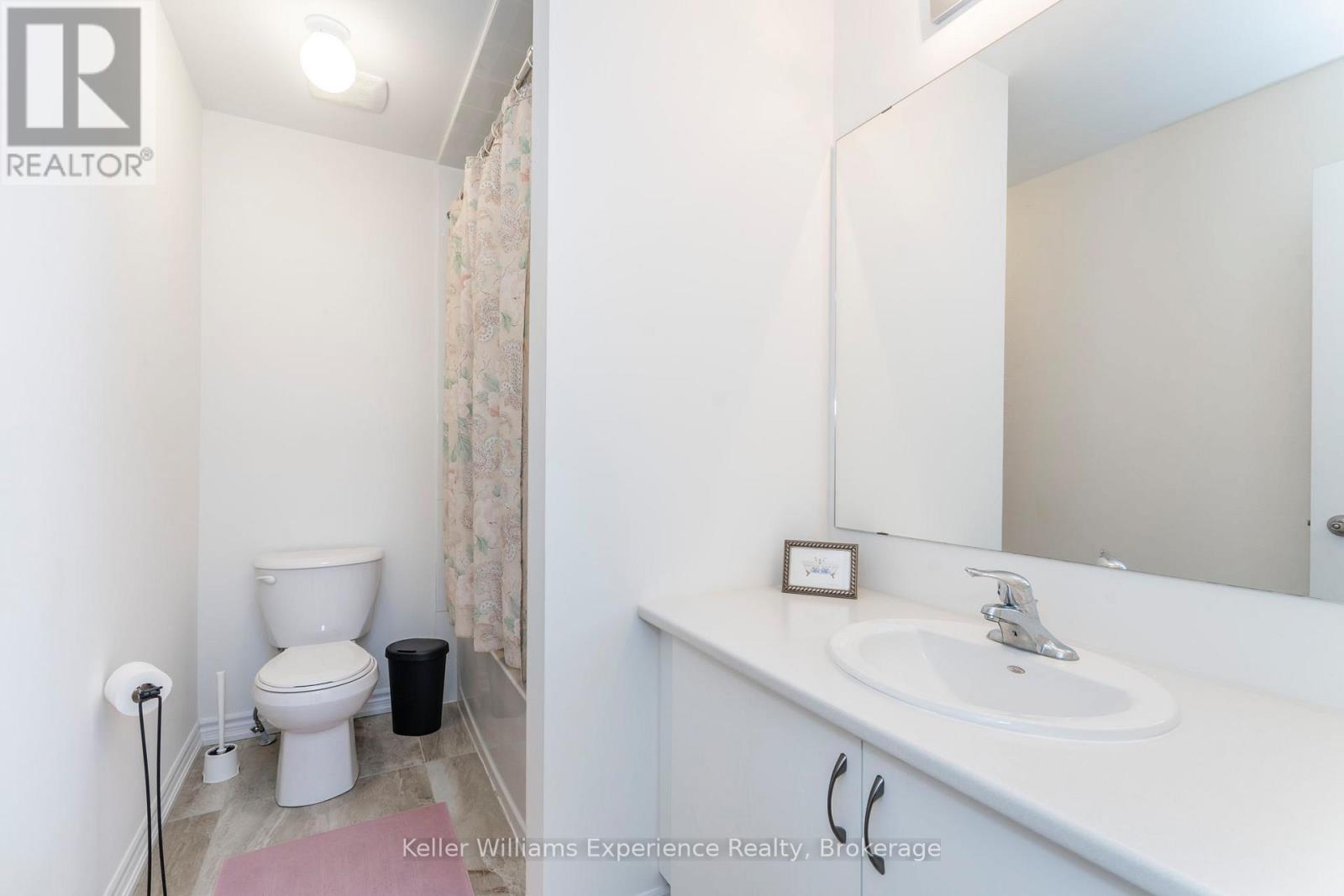 12 Durham Avenue, Barrie, Ontario  L9J 0W7 - Photo 22 - S12756810