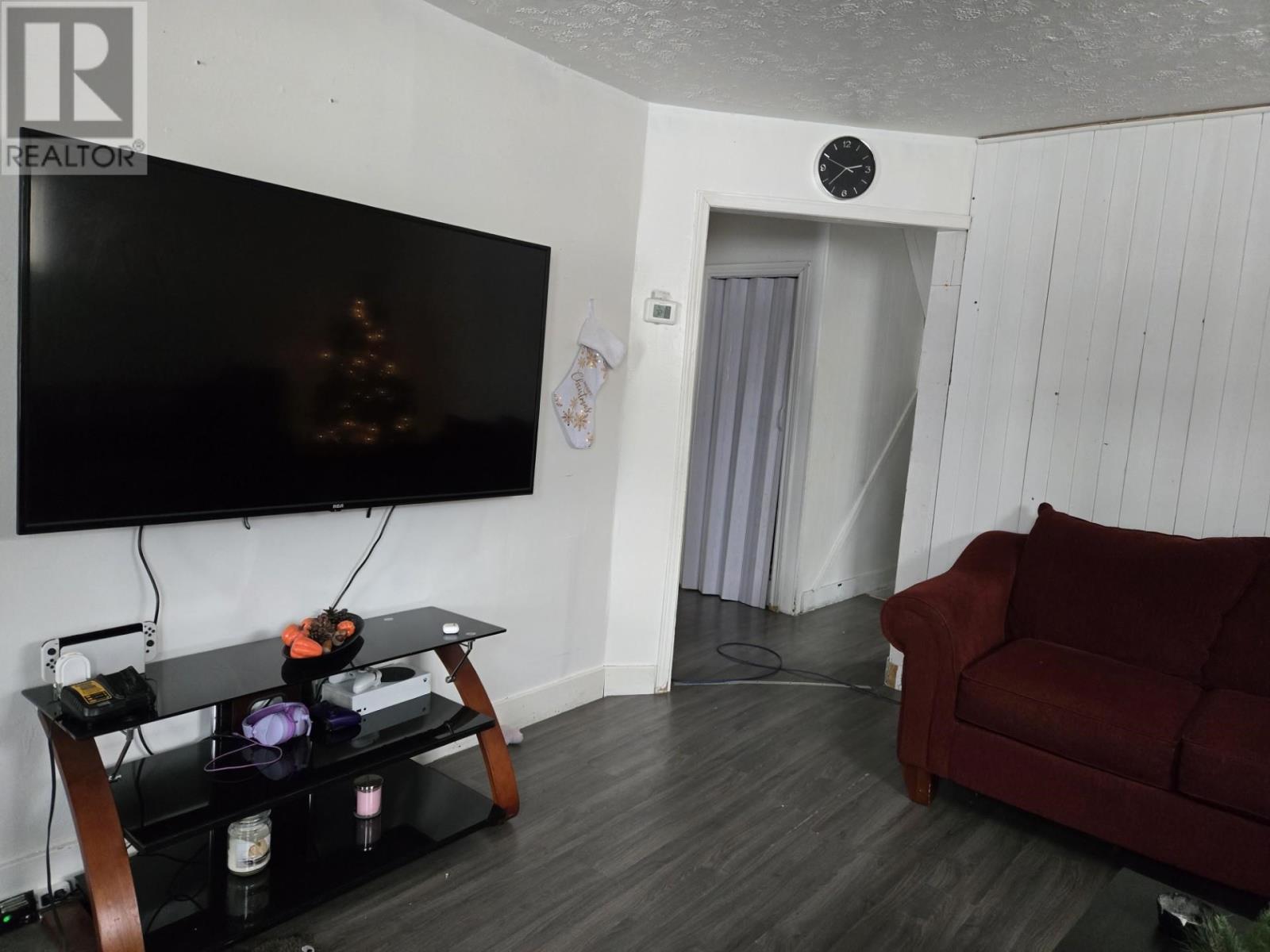 328 Gillies St, Sault Ste. Marie, Ontario  P6C 3Z7 - Photo 4 - SM253503