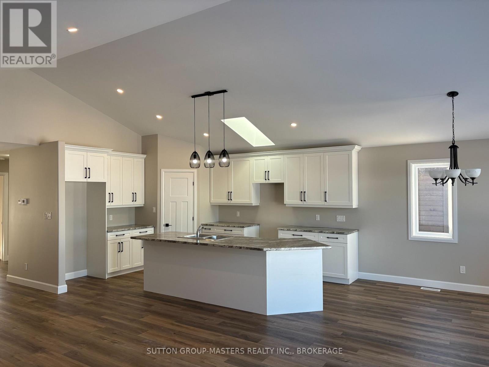 812 Windermere Drive, Kingston (City Northwest), Ontario  K7P 0N5 - Photo 7 - X12756836