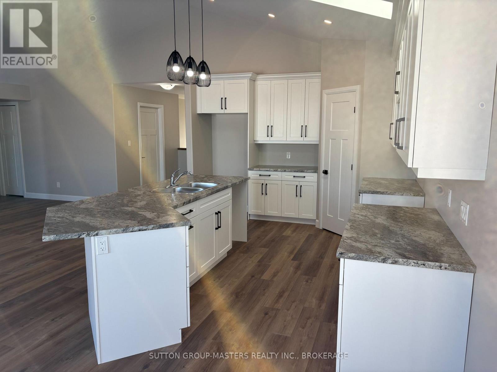 812 Windermere Drive, Kingston (City Northwest), Ontario  K7P 0N5 - Photo 9 - X12756836