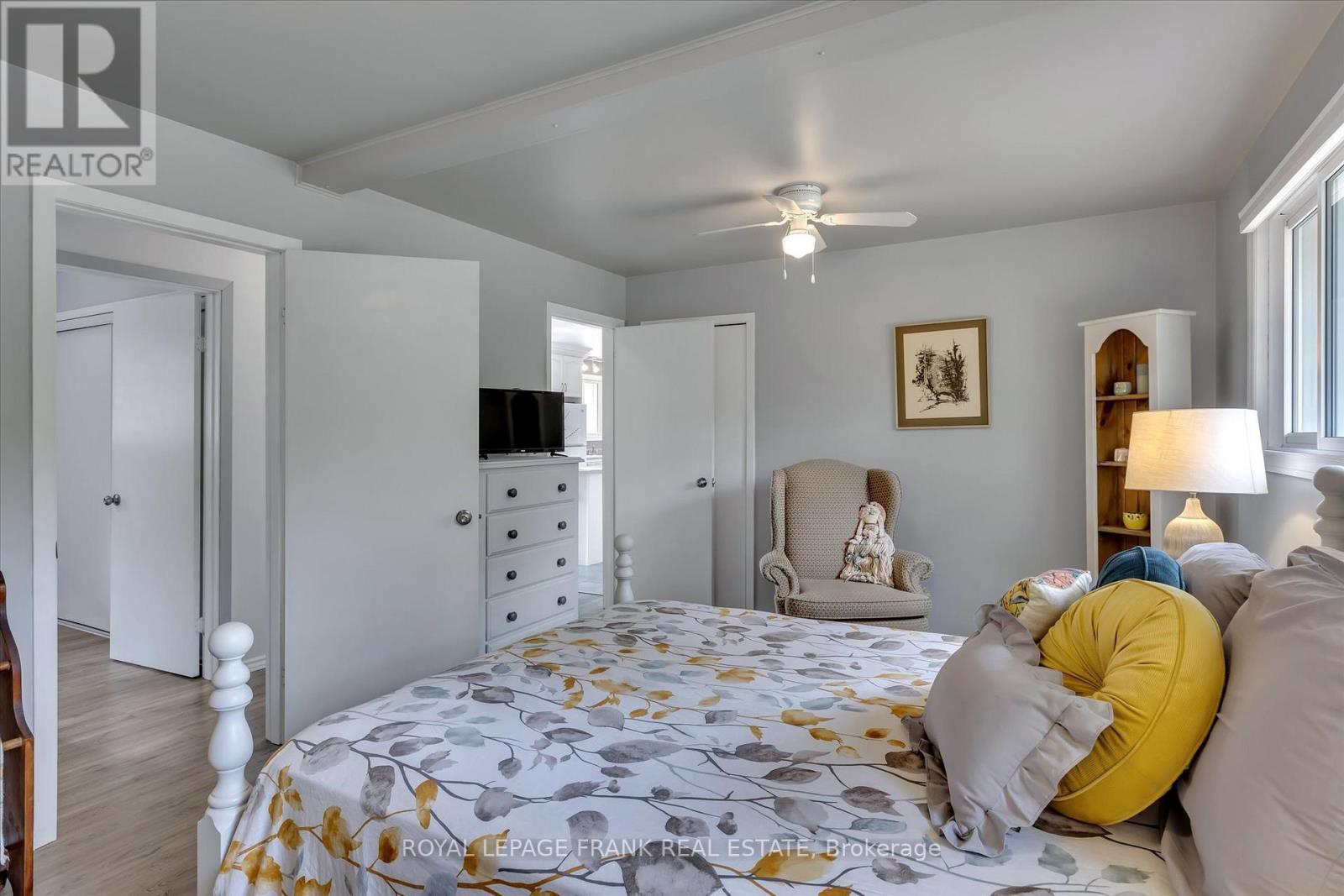 419 South Beach Road, Douro-Dummer, Ontario  K0L 2H0 - Photo 15 - X12757096