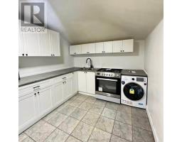 216 JOHN STREET N, Hamilton, Ontario