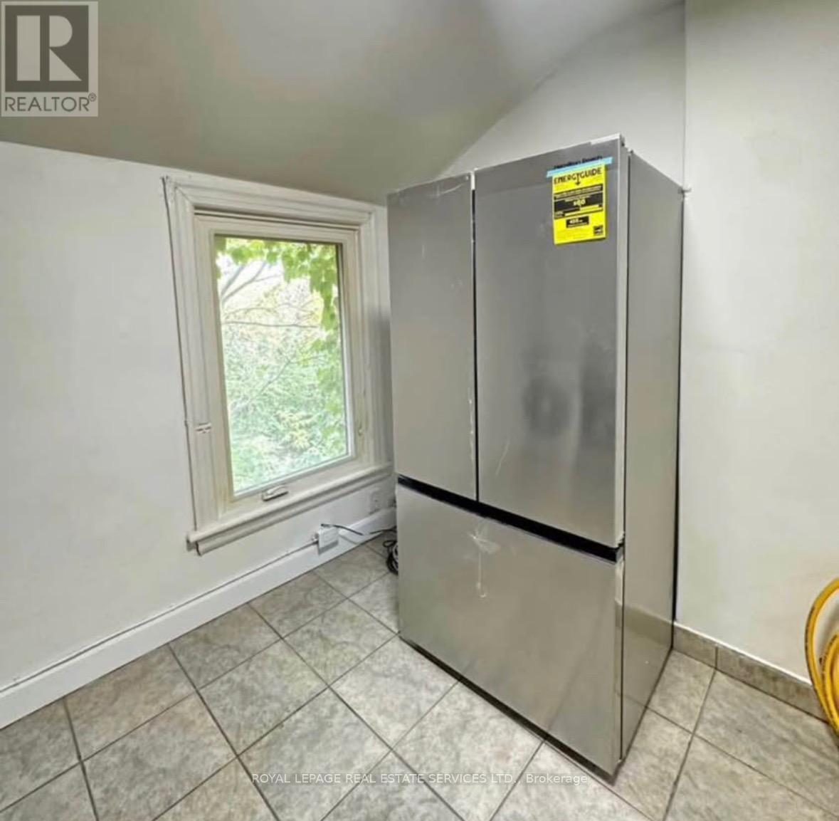 216 John Street N, Hamilton, Ontario  L8L 4P5 - Photo 4 - X12754376