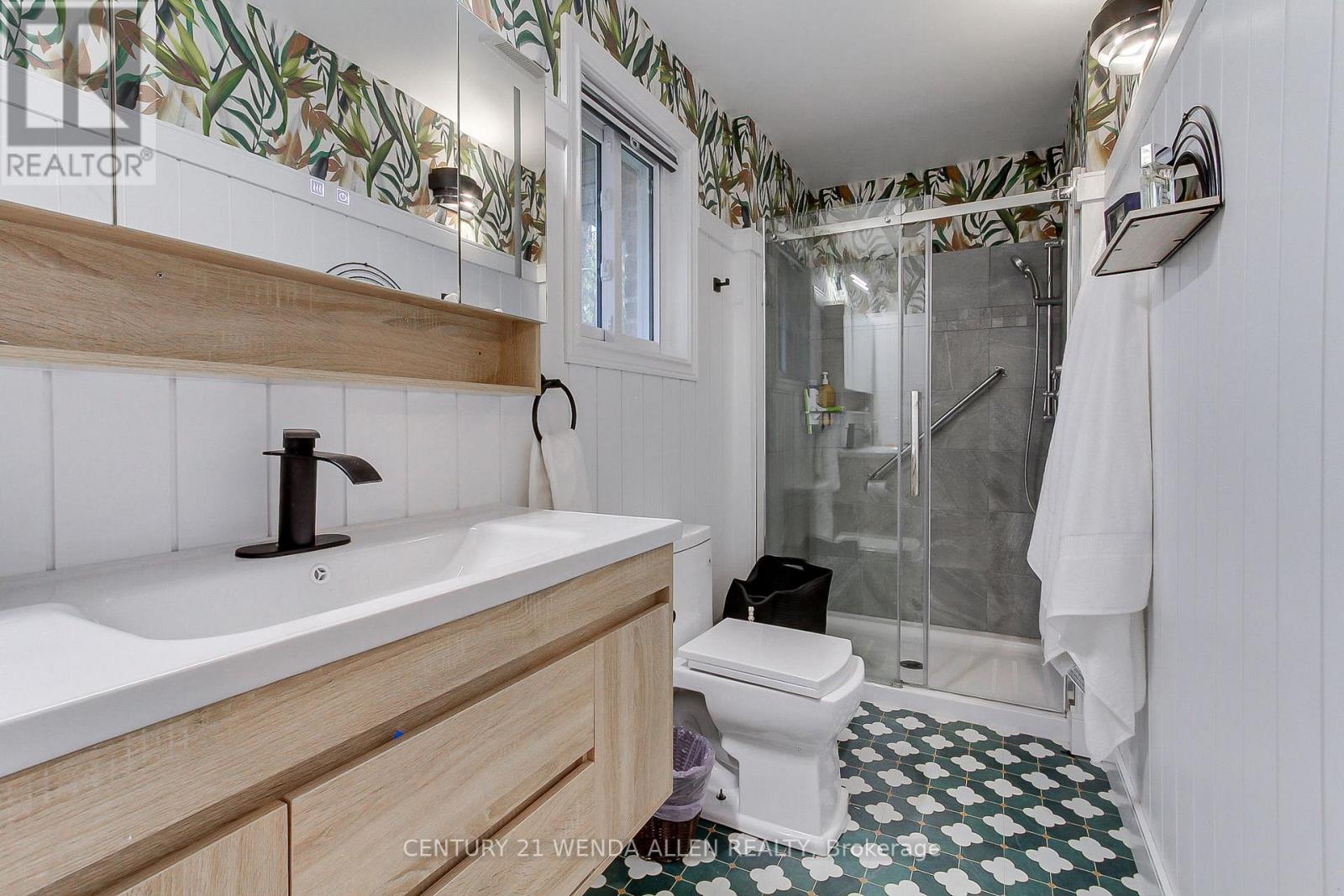 24 Maple Grove Road, Kawartha Lakes, Ontario  K9V 4R6 - Photo 16 - X12754442