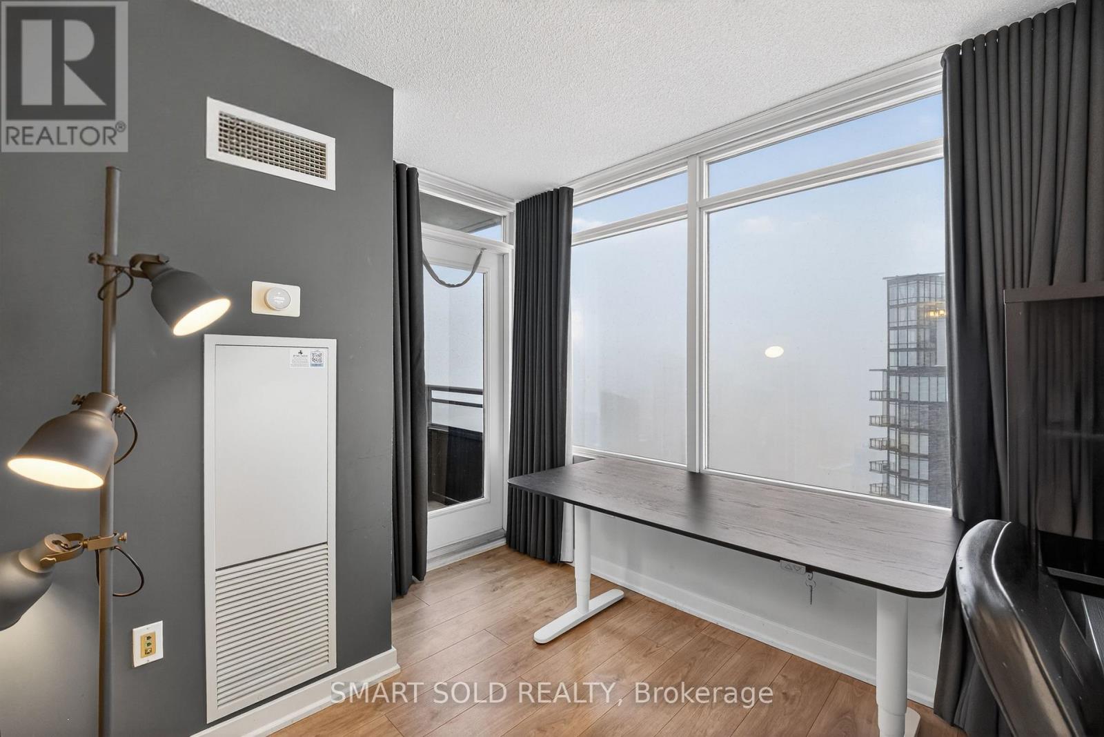 4608 - 25 Telegram Mews, Toronto (Waterfront Communities), Ontario  M5V 4A9 - Photo 8 - C12674994