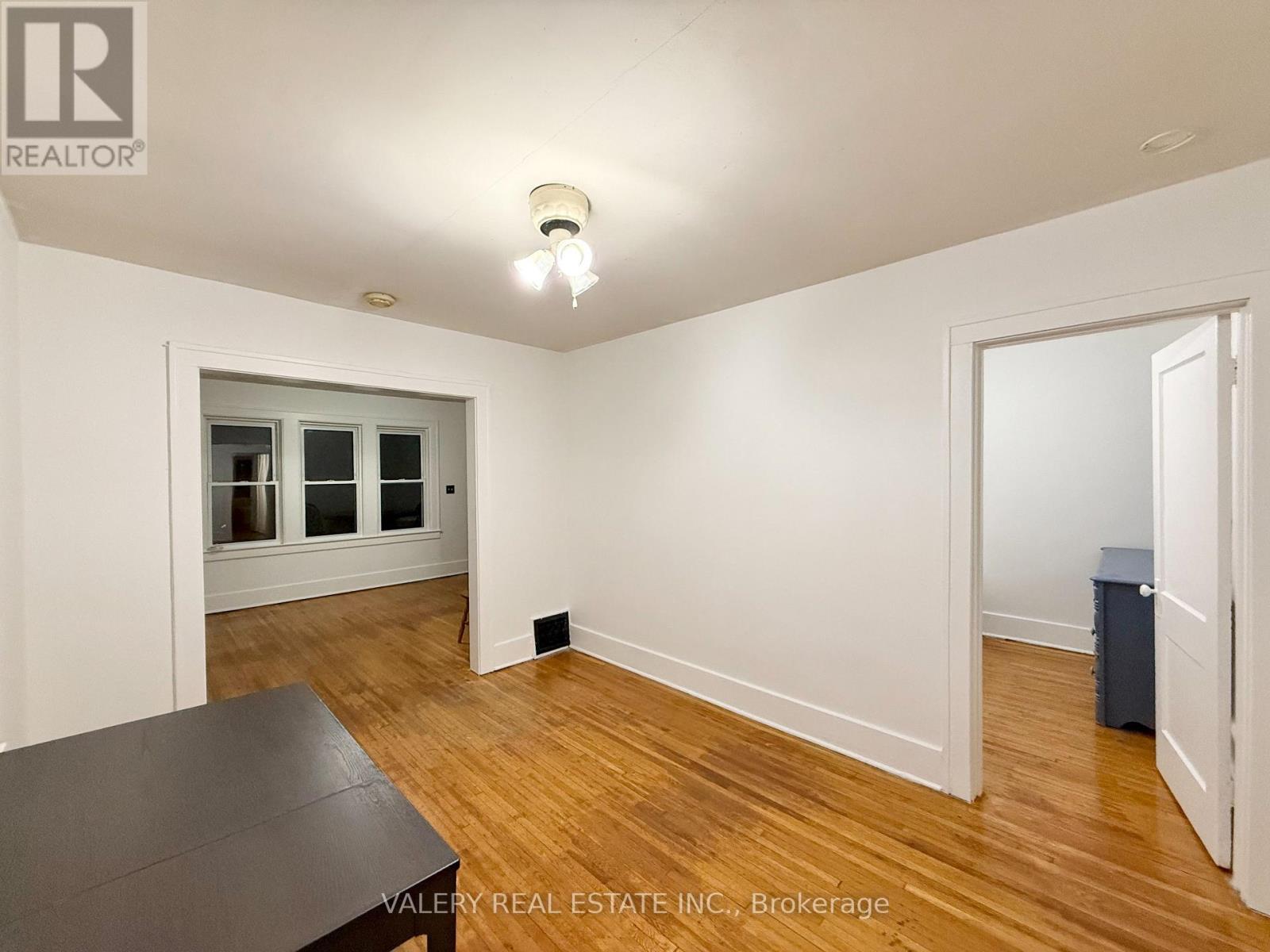 4 - 1093 Howard Avenue, Windsor, Ontario  N9A 1S6 - Photo 4 - X12754482