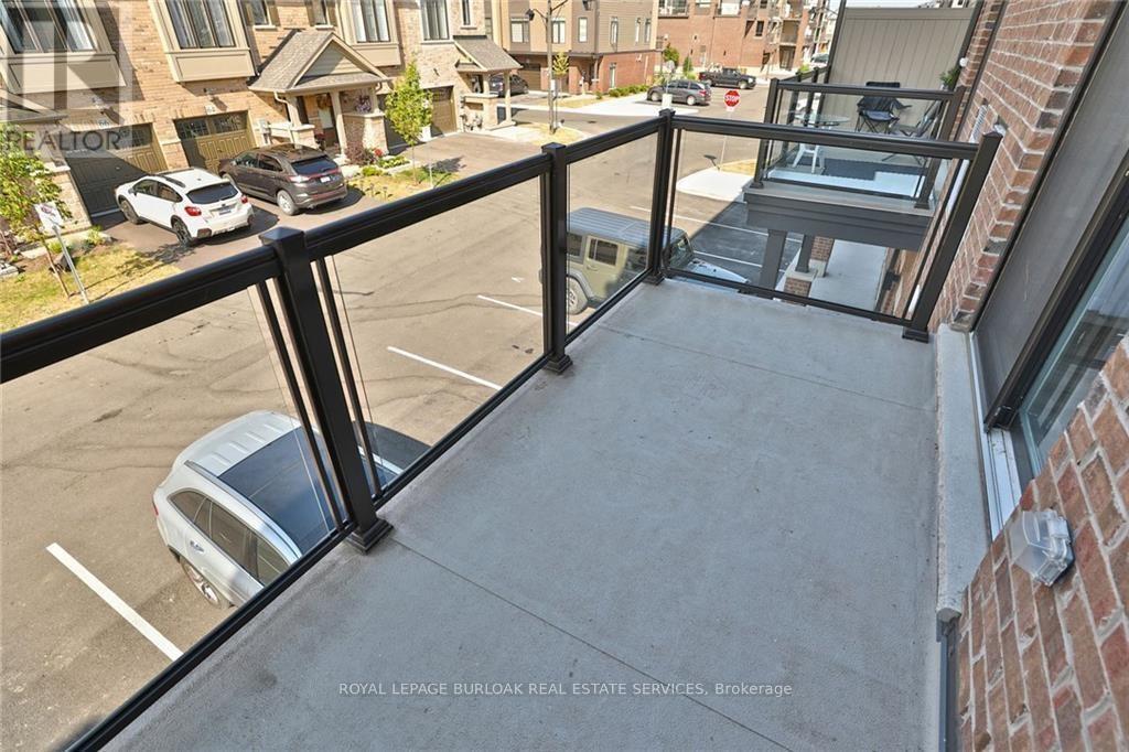 65 Esplanade Lane, Grimsby, Ontario  L3M 0H2 - Photo 11 - X12754532