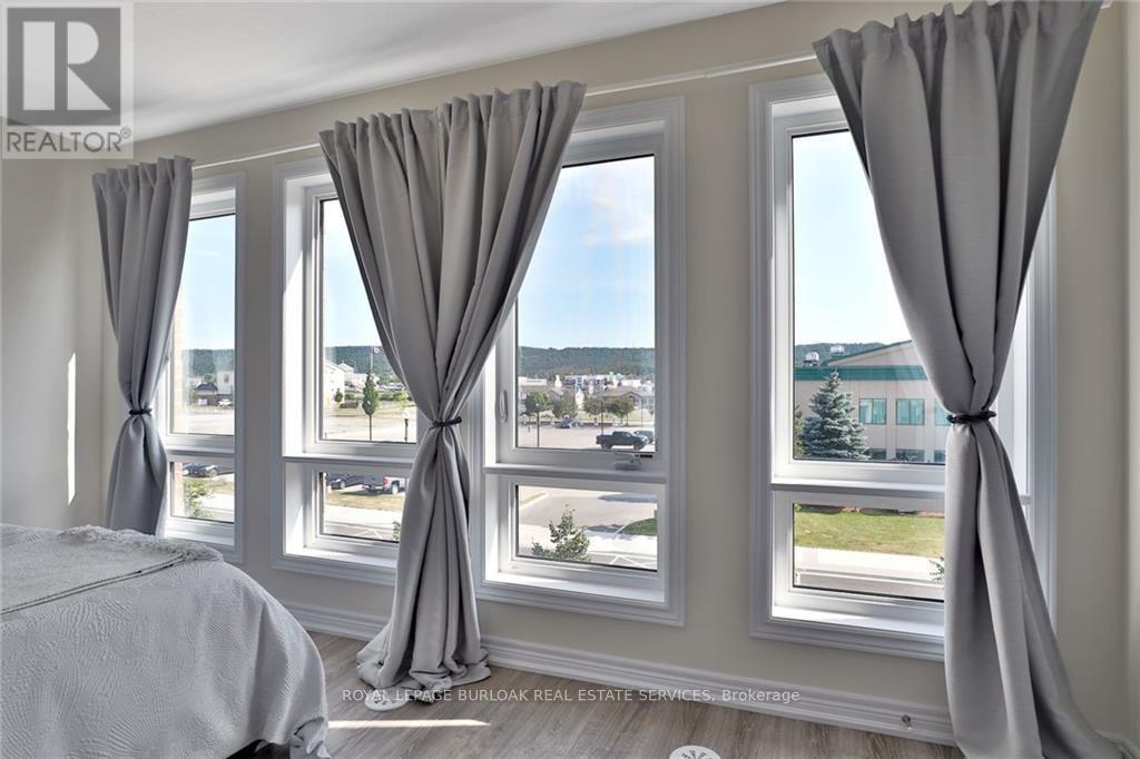 65 Esplanade Lane, Grimsby, Ontario  L3M 0H2 - Photo 19 - X12754532