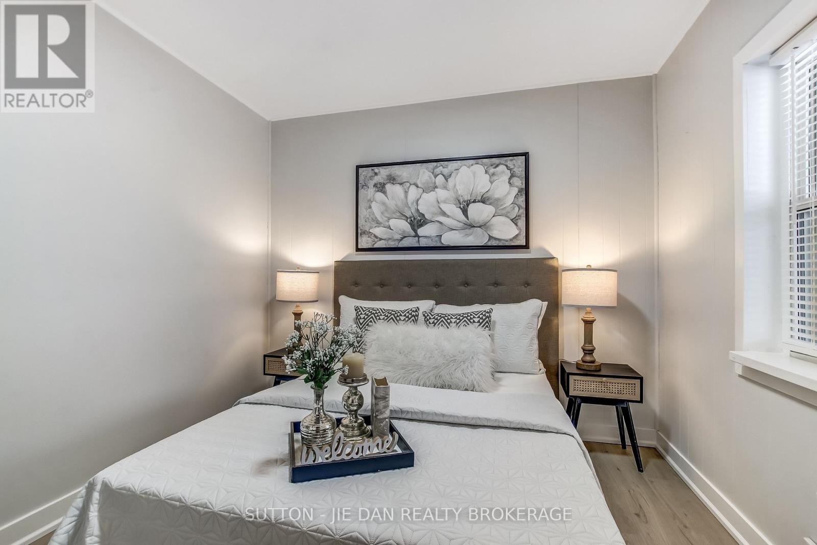 30 Hyla Street, London East (East M), Ontario  N5Z 2K9 - Photo 8 - X12757042