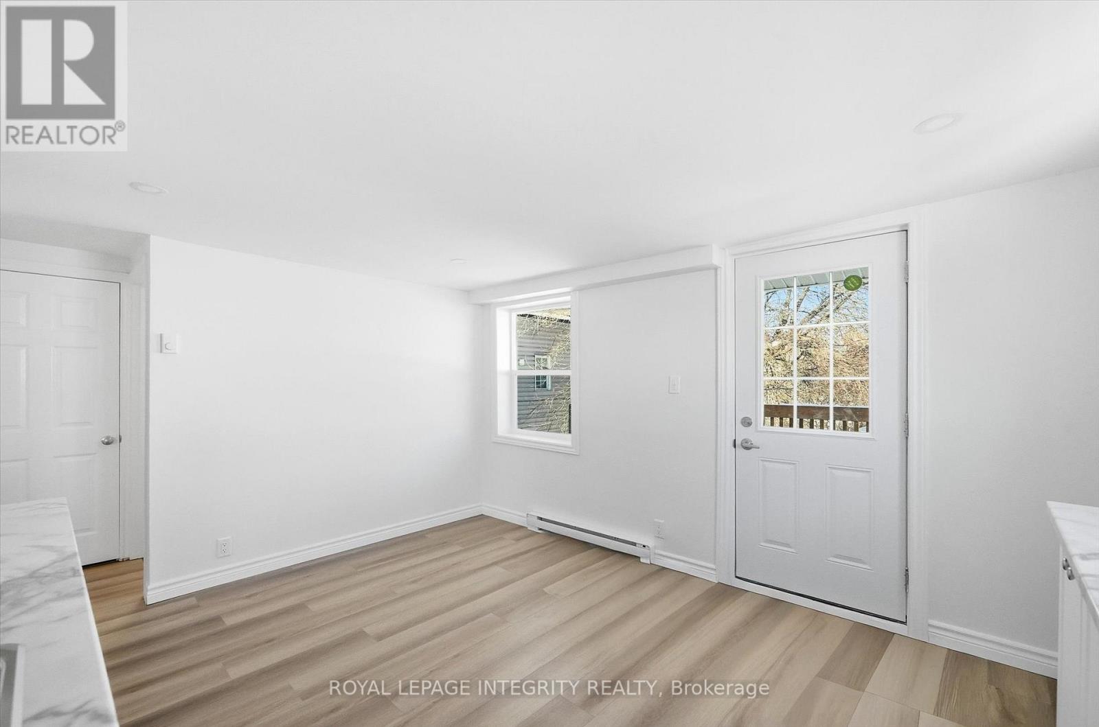 207 Ethel Street, Ottawa, Ontario  K1L 5X1 - Photo 23 - X12756824