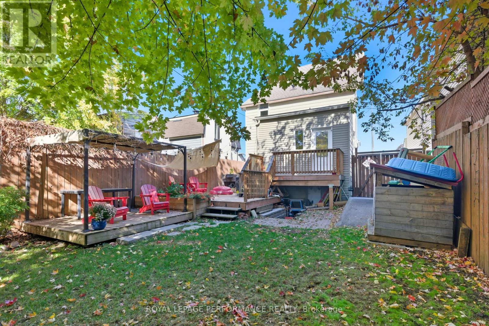 266 Bradley Avenue, Ottawa, Ontario  K1L 7E9 - Photo 40 - X12756994