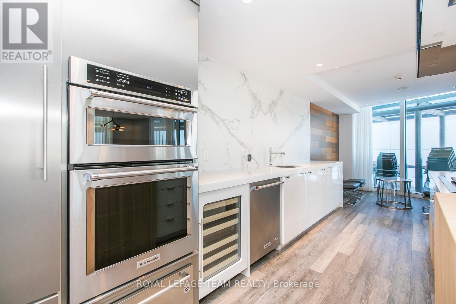 806 - 485 Richmond Road, Ottawa, Ontario  K2A 3W9 - Photo 23 - X12757030