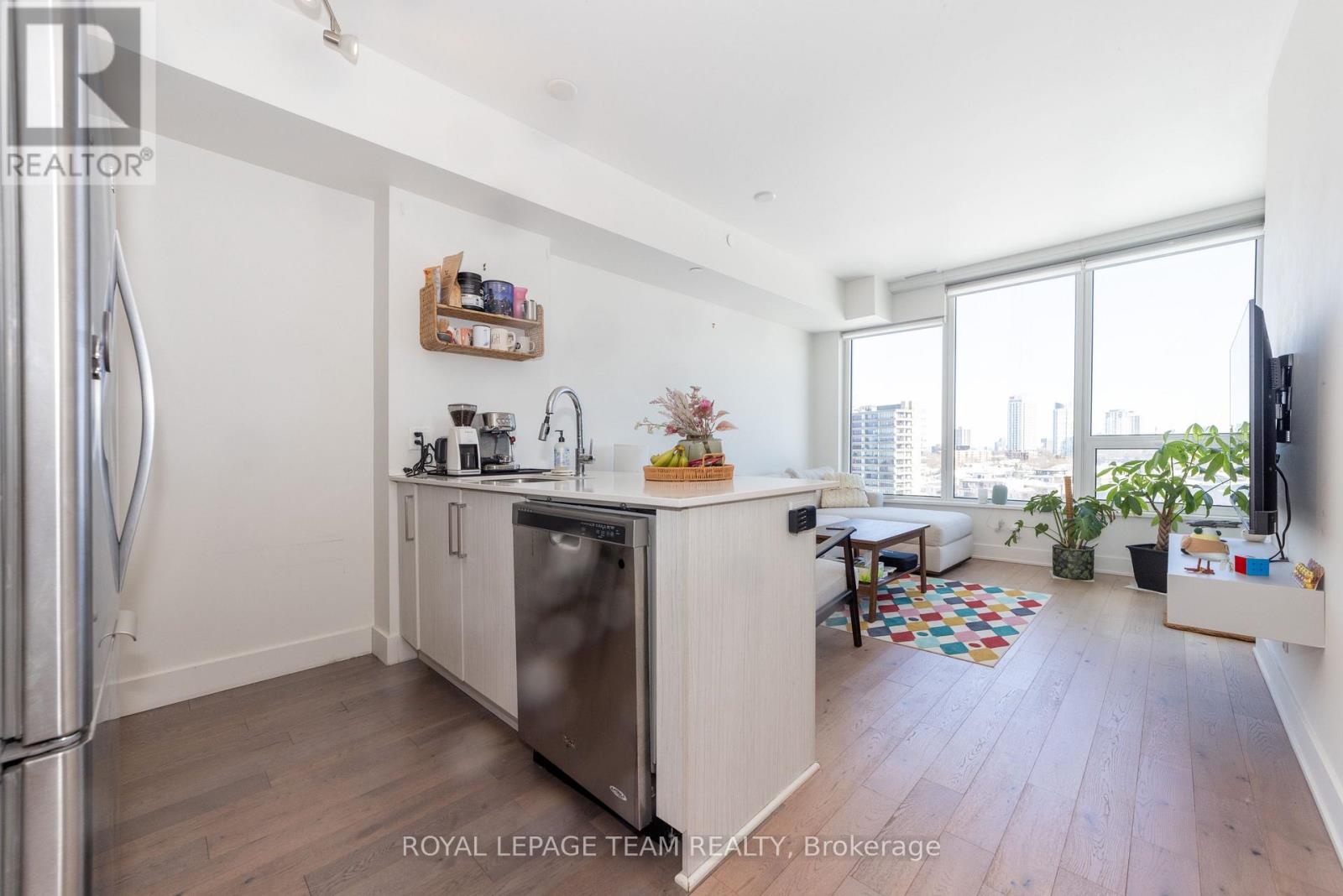 806 - 485 Richmond Road, Ottawa, Ontario  K2A 3W9 - Photo 7 - X12757030