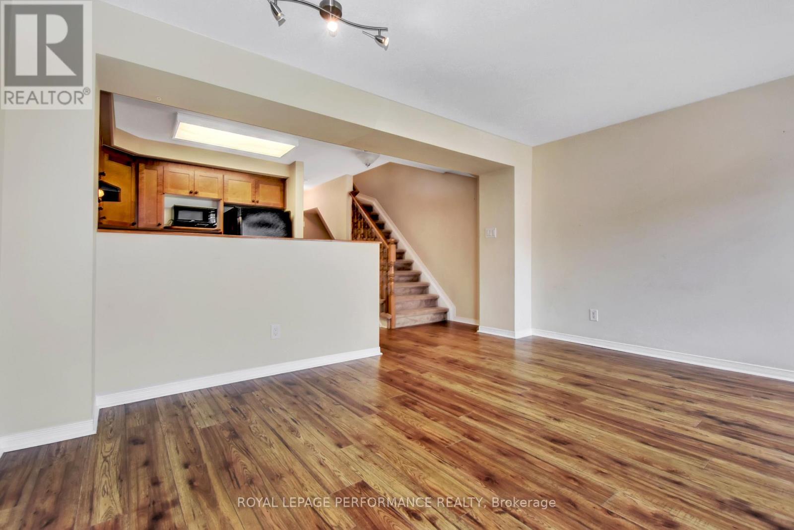 125 Windswept Private, Ottawa, Ontario  K1V 0Z4 - Photo 11 - X12757262