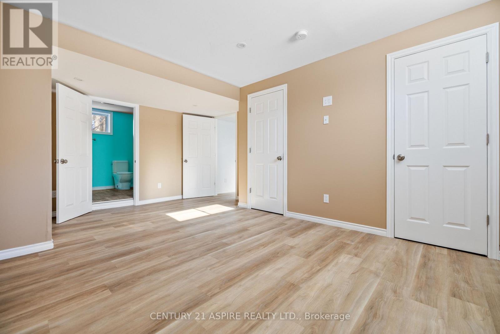 84 Sandy Beach Road, Laurentian Valley, Ontario  K8A 6W8 - Photo 17 - X12756866