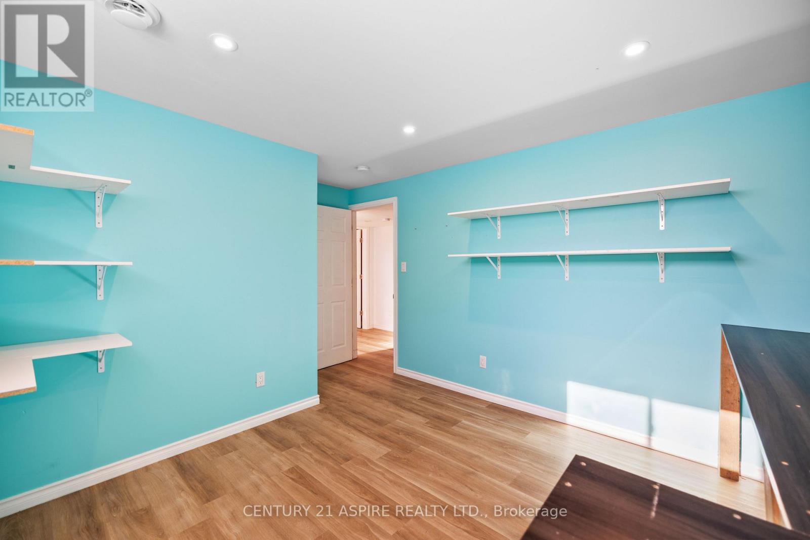 84 Sandy Beach Road, Laurentian Valley, Ontario  K8A 6W8 - Photo 26 - X12756866