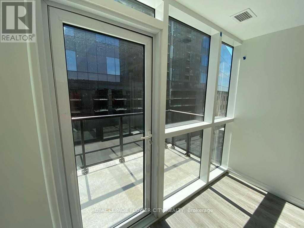 402 - 108 Garment Street, Kitchener, Ontario  N2G 2B3 - Photo 5 - X12754692